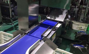 食品分級稱:雙撥桿自動區(qū)分欠重、超重和合格品,精細(xì)化生產(chǎn)
